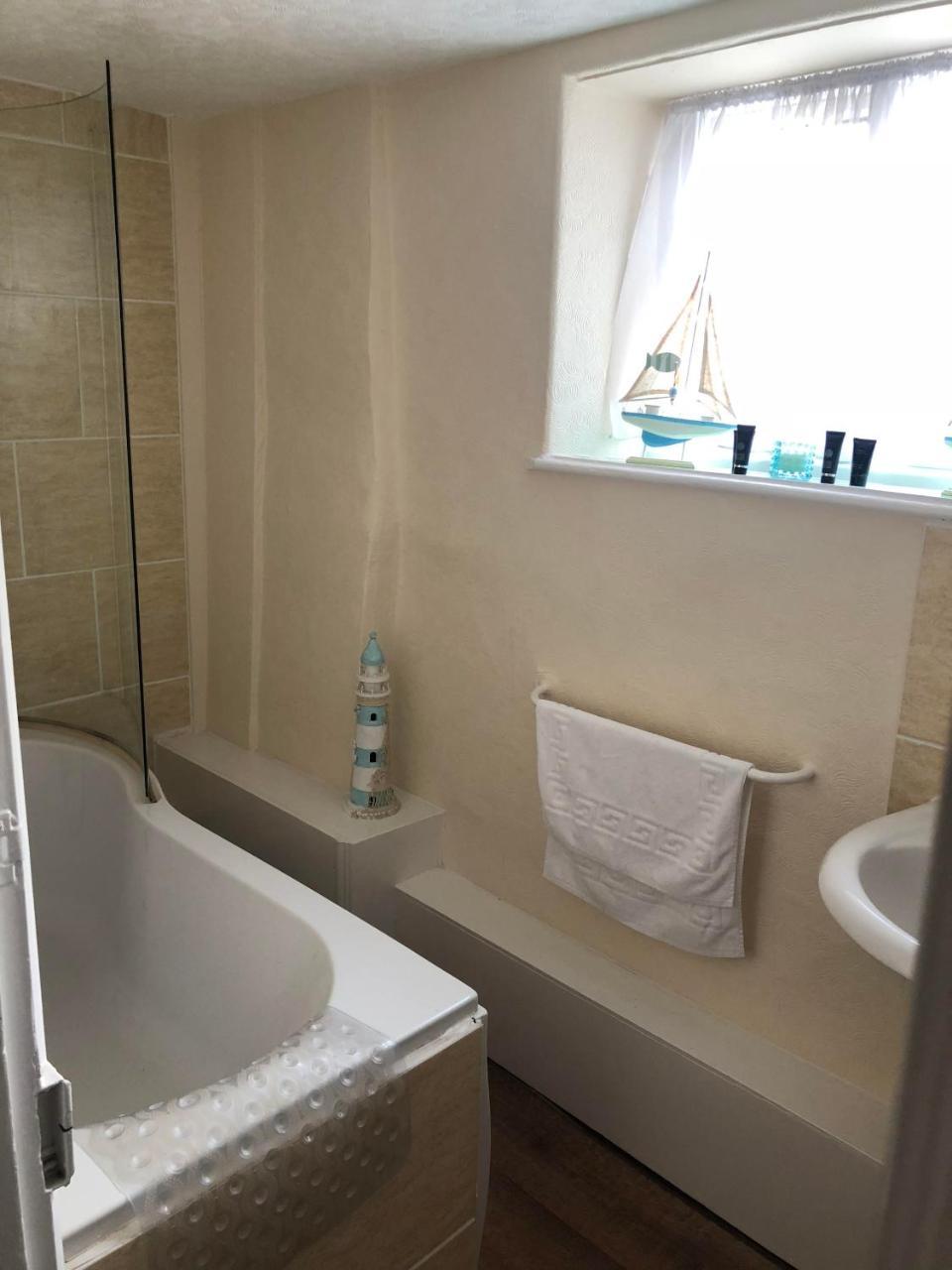 The Lethbridge Arms Bed & Breakfast Bishops Lydeard Bagian luar foto
